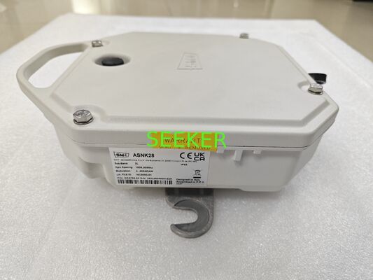 SMC ASNK28 GE8758-52 SUB-BAND 2L Unité extérieure dans un système de communication par relais de micro-ondes numériques Travaille en conjonction avec l'unité intérieure IDU Prend en charge plusieurs modes de modulation et diverses fréquences