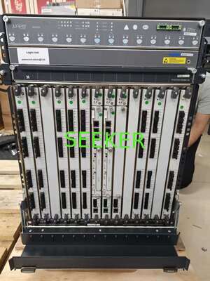 JUNIPER CHAS-BP-MX960-S C'est un routeur de périphérie hautement redondant de qualité opérateur, optimisé pour Ethernet.