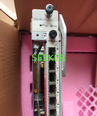 HW CR5DLPUF5070 PN : 03054447 ligne flexible unité de traitement (LPUF-50, quatre sous-fentes) de carte de largeur de bande de NE40E 50Gbit/s fournisseur