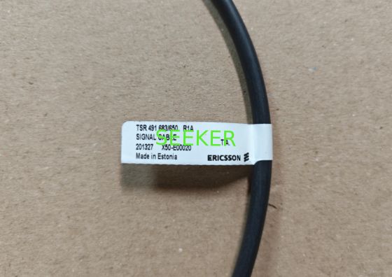 Ericsson TSR491683/650 SIGNAL CABLE fournisseur