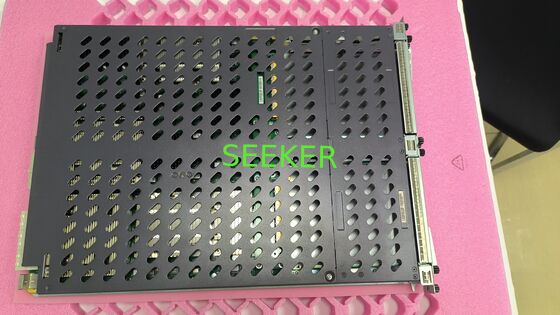 HW CR5DLPUF5070 PN : 03054447 ligne flexible unité de traitement (LPUF-50, quatre sous-fentes) de carte de largeur de bande de NE40E 50Gbit/s