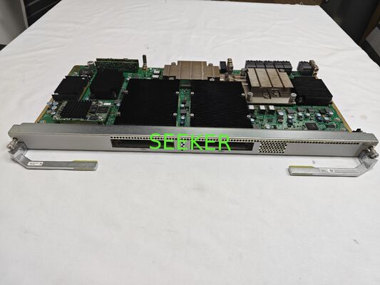 Carte de traitement universelle de service de ligne 2 x 100 Gbit/s HW OptiX OSN 9800 U402 03032VLS TNU5U402C01